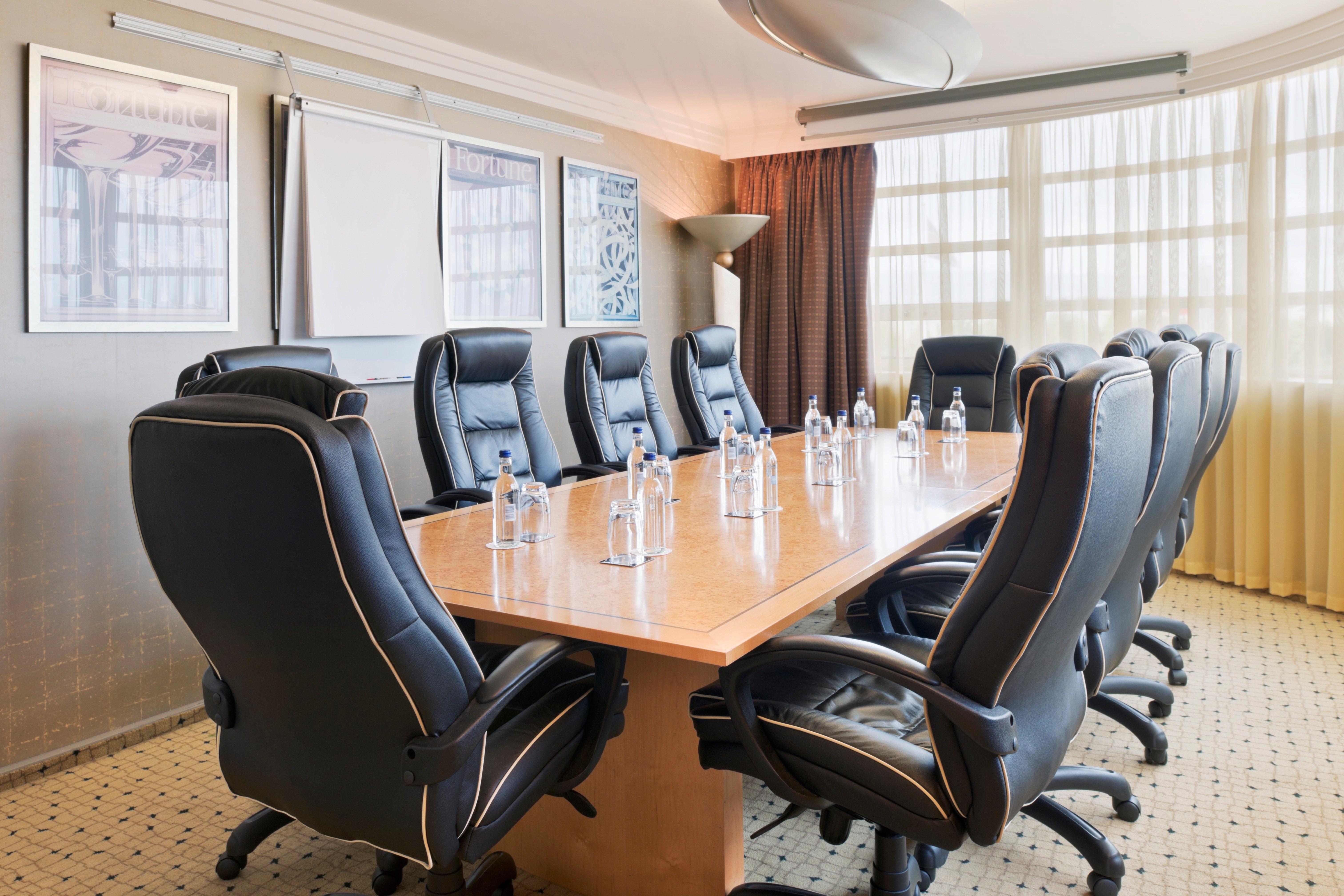 Crowne Plaza Liverpool - John Lennon Airport By Ihg Facilities photo