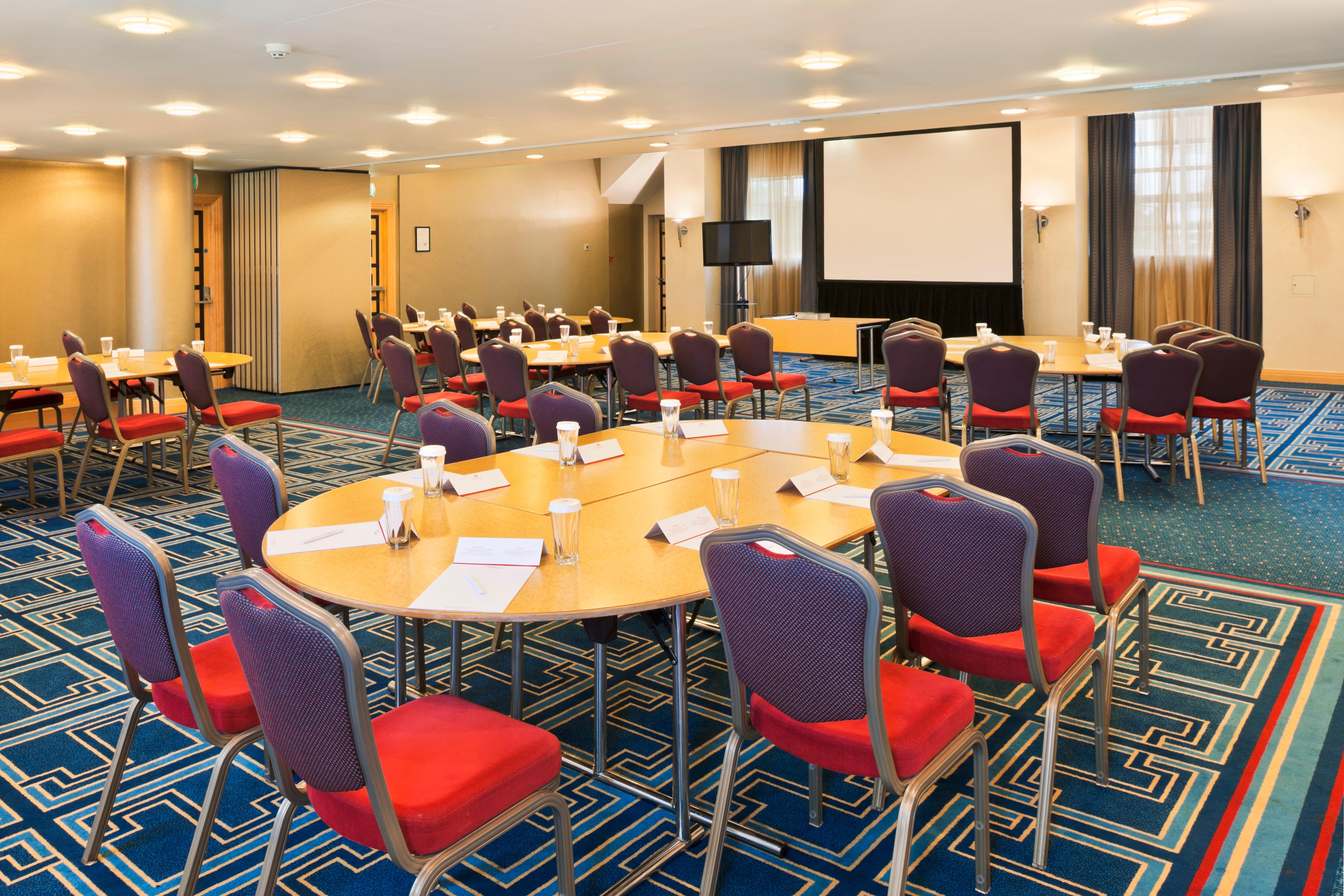 Crowne Plaza Liverpool - John Lennon Airport By Ihg Exterior photo