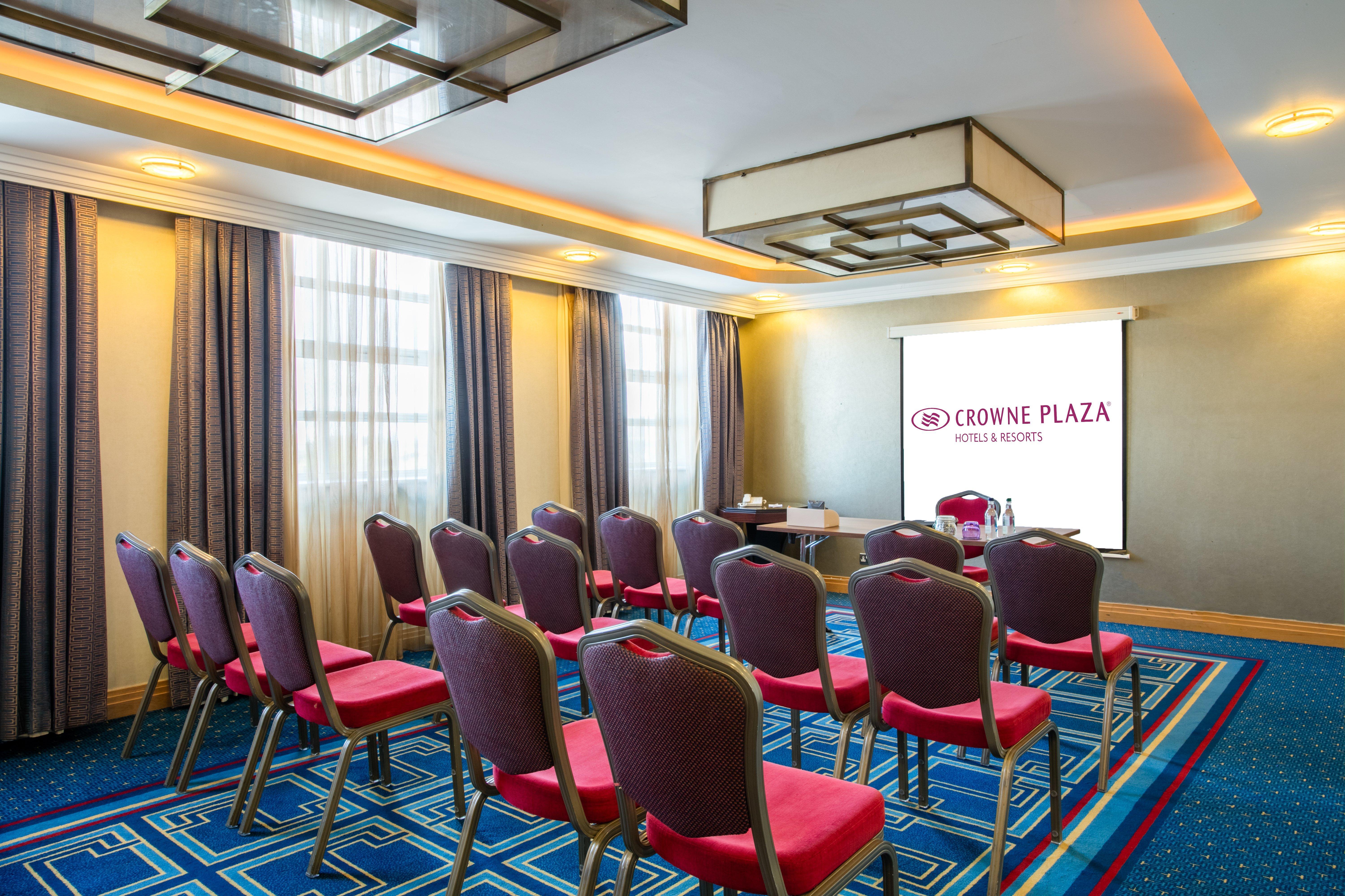 Crowne Plaza Liverpool - John Lennon Airport By Ihg Exterior photo